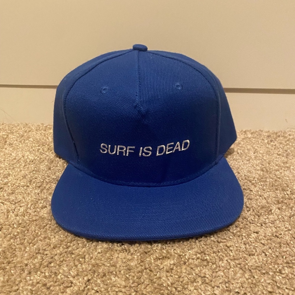Surf is dead Blue hat